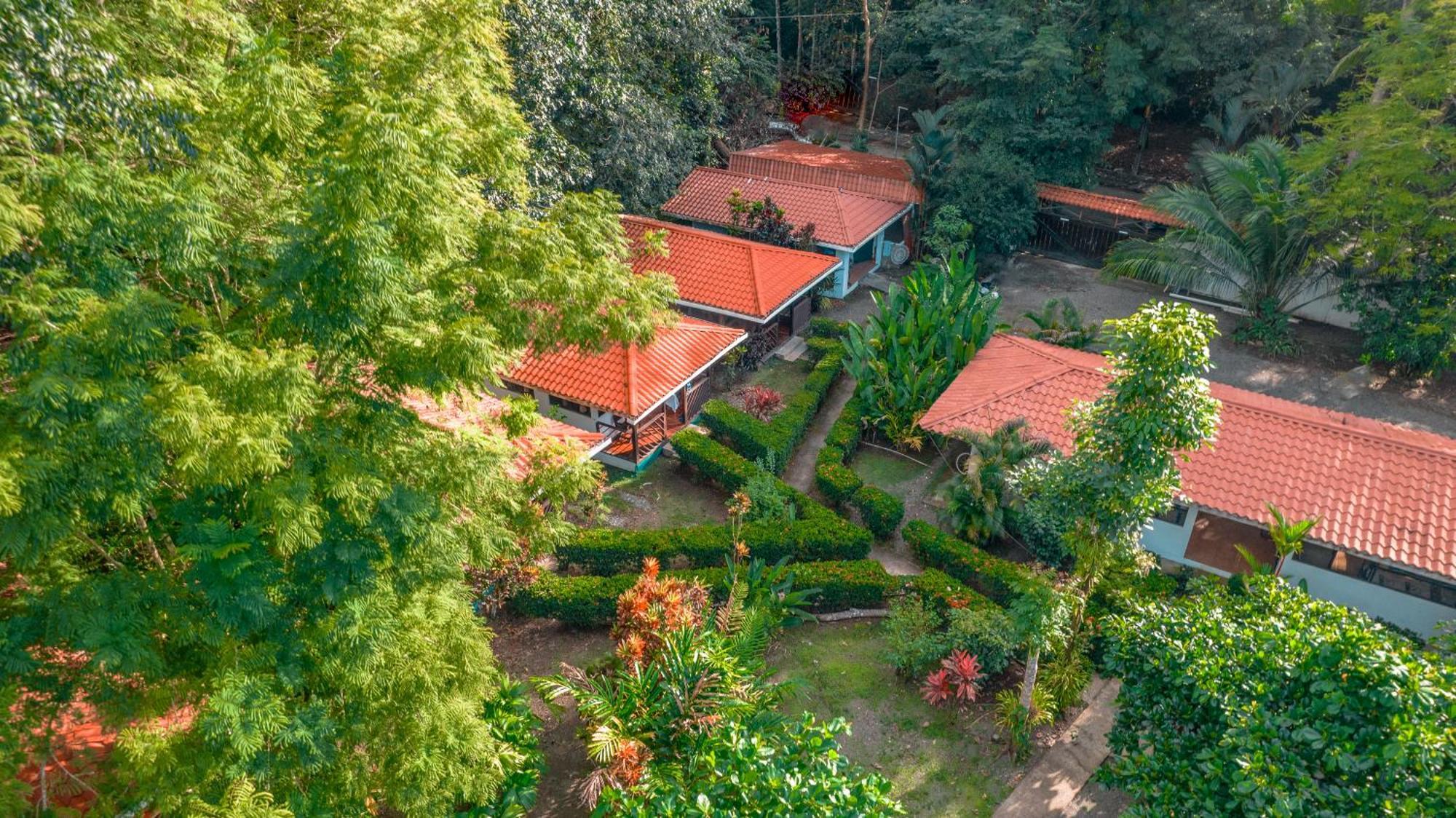 Kalea Yard Hotel Puerto Jimenez Exterior photo